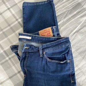 Levi jeans